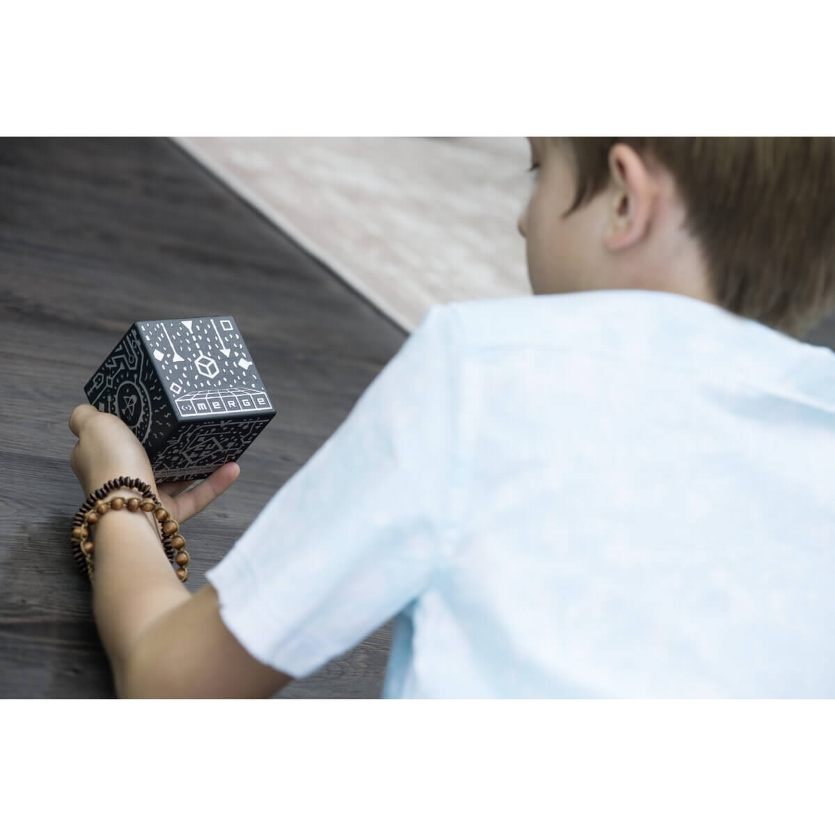 Merge Cube Hold Holograms in Your Hand Virtual Game Toy for Android and  Iphone 854590007105