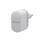 Belkin Dual 220V заряднo с два USB изхода + комплект кабели за iPhone и iPod 2