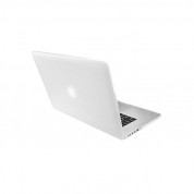 SwitchEasy Cocoon Milky White - предпазен поликарбонатов кейс за MacBook Pro 15 Retina Display (бял-прозрачен)