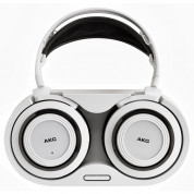 AKG K935 wireless headphones for iPhone, iPod and mobile devices 4