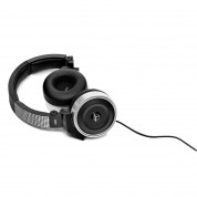 AKG K167 Tiesto Edition - професионални DJ слушалки за iPhone, iPod и устройства с 3.5 мм изход 1