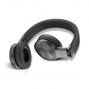 JBL E45BT Wireless on-ear headphones (black) 1