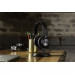 TwelveSouth Fermata Headphone Charging Stand - дизайнерска алуминиева поставка за слушалки (черен) 4