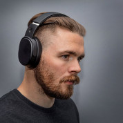 Skullcandy Crusher Wireless Bluetooth Over-Ear Headphone - качествени безжични слушалки с уникален бас (черен) 6