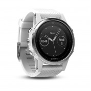Garmin Fenix 5S - Мултиспорт GPS спортен часовник (сребрист с бяла каишка)