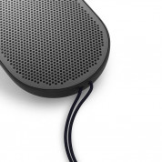 Bang & Olufsen Beoplay Speaker P2 - уникална аудиофилска преносима безжична аудио система за мобилни устройства (черен) 3
