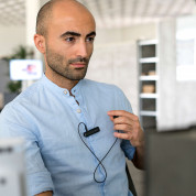 4smarts Wireless Mono-Headset TalkClip B1 - безжична слушалка с управление на звука и микрофон за мобилни устройства (черен) 2
