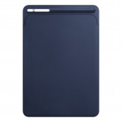Apple Leather Sleeve - оригинален кожен калъф, тип джоб и отделение за Apple Pencil за iPad Pro 10.5 (2017) (тъмносин)	