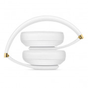 Beats Studio3 Wireless Over‑Ear Headphones - White 4