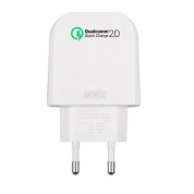 Artwizz PowerPlug USB-C Qualcom Quickcharge 15W Pro - захранване за ел. мрежа с USB-C изход и технология бързо зареждане (бял) 1