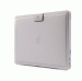 STM Hynt Case - удароустойчив хибриден кейс за MacBook Pro 15 Touch Bar (модели от 2016 до 2020 година) (прозрачен) 2