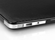 Tunewear CarbonLOOK Case - предпазен кейс за MacBook Air 11 (модели от 2010 до 2015 година) 12