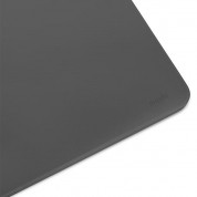 Moshi iGlaze Case - матиран предпазен кейс за MacBook Pro 13 Touch Bar (черен-прозрачен) 3