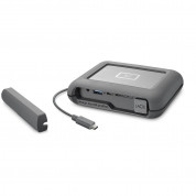 Lacie 2TB DJI Copilot - удароустойчив външен хард диск с вход за SD карта за мобилни устройства с Lightning, MicroUSB и USB-C стандарти 4