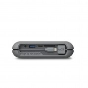 Lacie 2TB DJI Copilot - удароустойчив външен хард диск с вход за SD карта за мобилни устройства с Lightning, MicroUSB и USB-C стандарти 5