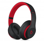 Beats Studio3 Wireless Over‑Ear Headphones - black/red