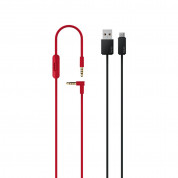 Beats Studio3 Wireless Over‑Ear Headphones - black/red 4