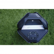 Soundcast VG7 - преносим вододоустойчив безжичен Bluetooth спийкър с вградена батерия, зареждащ мобилни устройства (черен) 2