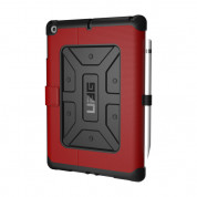 Urban Armor Gear Metropolis Folio Case - удароустойчив хибриден кейс от най-висок клас за iPad 5 (2017), iPad 6 (2018) (червен-черен) 2