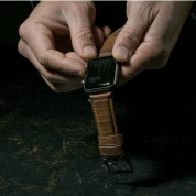 Nomad Strap Traditional Leather - кожена (естествена кожа) каишка за Apple Watch 42мм, 44мм, 45мм, Ultra 49мм (кафяв-черен) 8