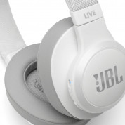 JBL Live 500BT Wireless Over-Ear Headphones (white) 1