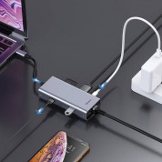 Baseus USB-C Square Desk Series Hub CATXF-0G - мултифункционален хъб за свързване на допълнителна периферия за устройства с USB-C (тъмносив) 6