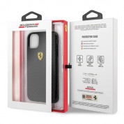 Ferrari On Track Carbon Effect Hard Case - поликарбонатов кейс с карбоново покритие за iPhone 11 Pro (черен) 6
