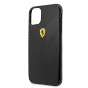 Ferrari On Track Carbon Effect Hard Case - поликарбонатов кейс с карбоново покритие за iPhone 11 Pro Max (черен) 2
