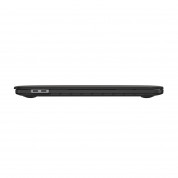Speck SmartShell - качествен предпазен кейс за MacBook Pro 15 Touch Bar (модели от 2016 до 2020 година) (черен) 3