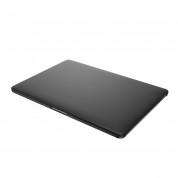 Speck SmartShell - качествен предпазен кейс за MacBook Pro 13 Touch Bar (2016 и по-нов) (черен) 1
