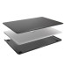 Speck SmartShell - качествен предпазен кейс за MacBook Pro 13 Touch Bar (2016 и по-нов) (черен) 3