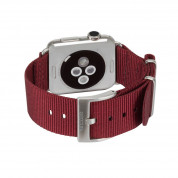 Incase Nylon Nato Band - текстилна каишка за Apple Watch 42мм, 44мм, 45мм, Ultra 49мм (червен) 1