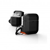 Urban Armor Gear Soft Touch Waterproof Silicone Hang Case - водо и удароустойчив силиконов калъф с карабинер за Apple Airpods (черен-оранжев)