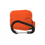 Urban Armor Gear Soft Touch Waterproof Silicone Hang Case - водо и удароустойчив силиконов калъф с карабинер за Apple Airpods Pro (оранжев) 5