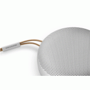Bang & Olufsen Speaker A1 2nd. Generation - водоусточива портативна аудиофилска безжична система за мобилни устройства (светлосив)  7