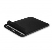 Incase ICON Sleeve with Tensaerlite - качествен удароустойчив калъф за MacBook 12 (черен) 5
