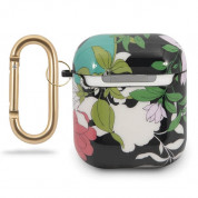 Guess Airpods Silicone Case Flower Collection No.1 - силиконов калъф с карабинер за Apple Airpods и Apple Airpods 2 (зелен) 1