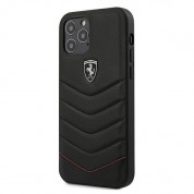 Ferrari Off Track Quilted Leather Hard Case - кожен кейс (естествена кожа) за iPhone 12, iPhone 12 Pro (черен)