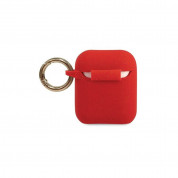 Guess Airpods Silicone Glitter Case - силиконов калъф с карабинер за Apple Airpods и Apple Airpods 2 (червен) 1