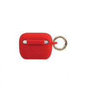 Guess Airpods Pro Silicone Glitter Case - силиконов калъф с карабинер за Apple Airpods Pro (червен) 2