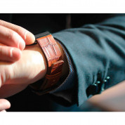 Meridio SweetWood Leather Band - уникална ръчно изработена кожена (естествена кожа) каишка за Apple Watch 42мм, 44мм, 45мм, Ultra 49мм (кафяв) 4