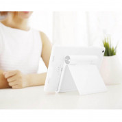 Ugreen Multi-Angle Adjustable Portable Stand - преносима сгъваема поставка за таблети и смартфони (бял) 8