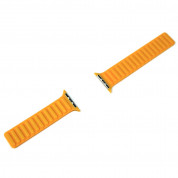JC Design Silicone Link Band - магнитна силиконова каишка за Apple Watch 42мм, 44мм, 45мм, Ultra 49мм (жълт) 1