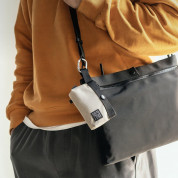 Ringke Two Way Pocket Mini Pouch  - компактен органайзер с един джоб за кабели, слушалки, ключове и др. (бежов) 4