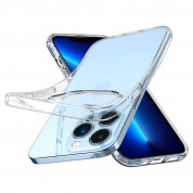 Spigen Liquid Crystal Case - тънък силиконов (TPU) калъф за iPhone 13 Pro (прозрачен)  1