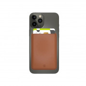 SwitchEasy MagWallet Leather Card Holder with MagSafe - кожен портфейл (джоб) за прикрепяне към iPhone с MagSafe (кафяв) 4