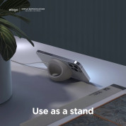 Elago Grip Stand for MagSafe - силиконова поставка за зареждане на iPhone чрез поставяне на Apple MagSafe Charger (бежов) 3