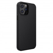 Nillkin Synthetic Fiber Carbon Case - силиконов (TPU) калъф за iPhone 13 Pro Max (черен) 4