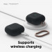 Elago AirPods 3 Silicone Hang Case - силиконов калъф с карабинер за Apple AirPods 3 (черен) 7