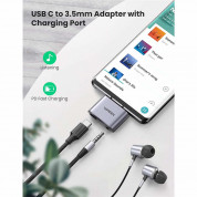 Ugreen Active USB-C to USB-C PD and 3.5mm AUX Audio Adapter - активен адаптер USB-C към 3.5 мм. и USB-C изход (сив) 1